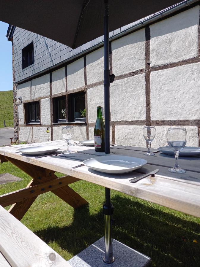 Le Clos Du Cerf - Le Sous-Bois Stoumont Exteriör bild