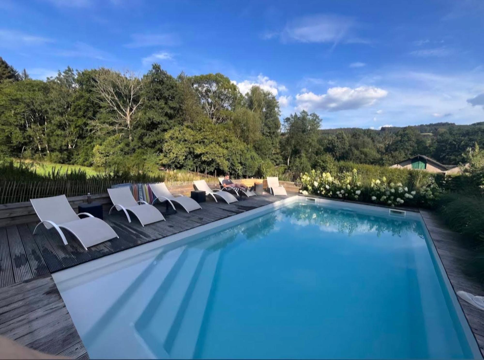 Le Clos Du Cerf - Le Sous-Bois Stoumont Exteriör bild