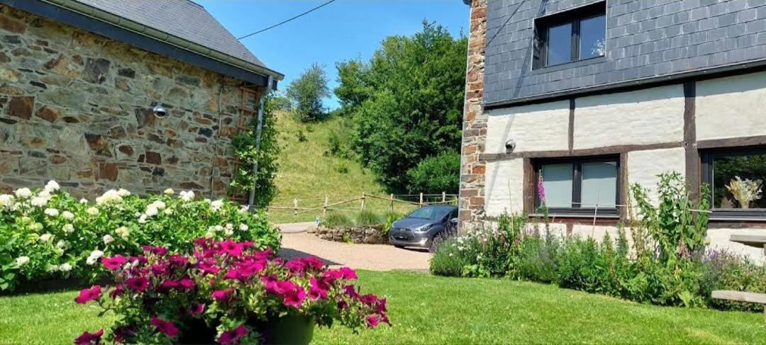 Le Clos Du Cerf - Le Sous-Bois Stoumont Exteriör bild